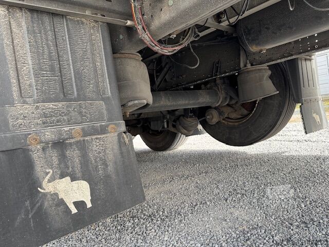 Open oplegger met zeil Schmitz Cargobull 3 achs Tautl 385/65 UNFALL Portal 2xLift