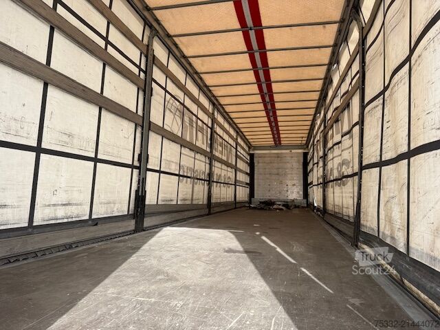 Open oplegger met zeil Schmitz Cargobull 3 achs Tautl 385/65 UNFALL Portal 2xLift