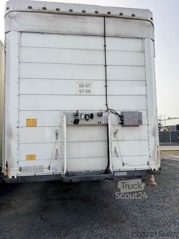 Open oplegger met zeil Schmitz Cargobull 3 achs Tautl 385/65 UNFALL Portal 2xLift