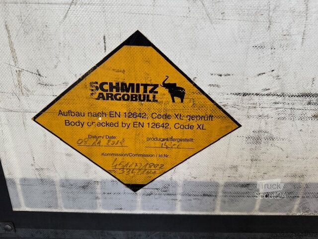 Open oplegger met zeil Schmitz Cargobull 3 achs Tautl 385/65 UNFALL Portal 2xLift