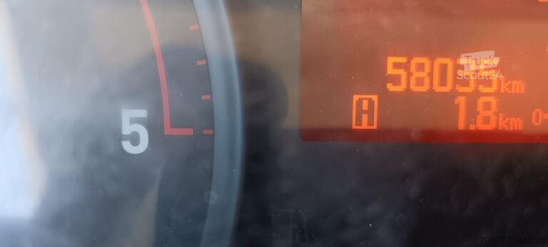 Laatikkoauto Renault Maxity Multitel MT202DS - 20m - 200 kg