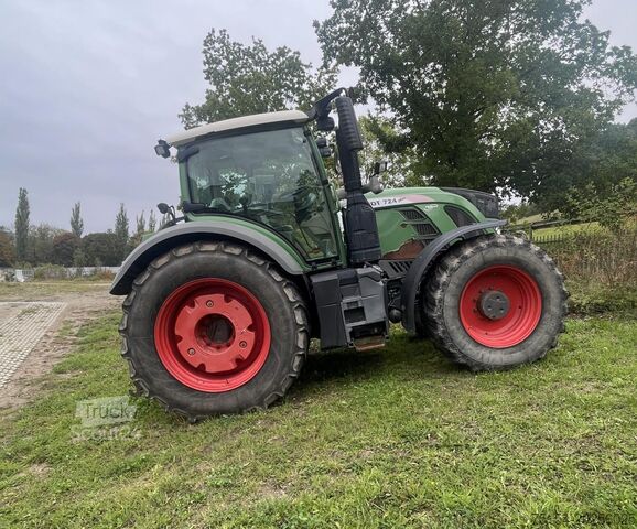 Traktor Fendt 724 Vario