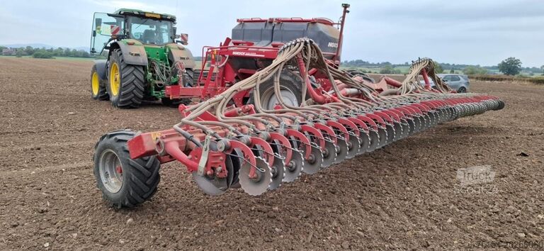 Semănătoare Horsch Avatar 12.25 SD