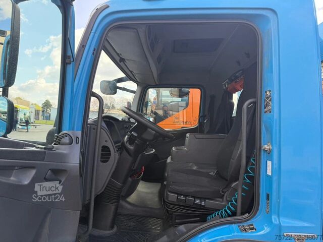 Plateau de chargement Mercedes-Benz Atego 1223 4x2 Pritsche mit Heckladekran ATLAS