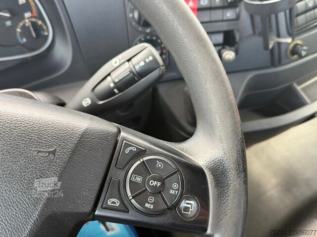 Навантажувальна платформа Mercedes-Benz Atego 1223 4x2 Pritsche mit Heckladekran ATLAS