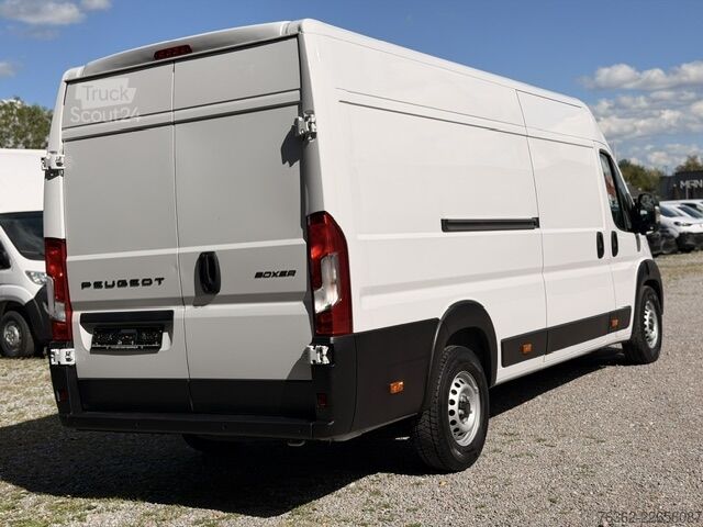 Fourgon tôlé à empattement long et toit surélevé Peugeot Boxer Kasten 435 L4H2  180 AUT/NAvi/PDC