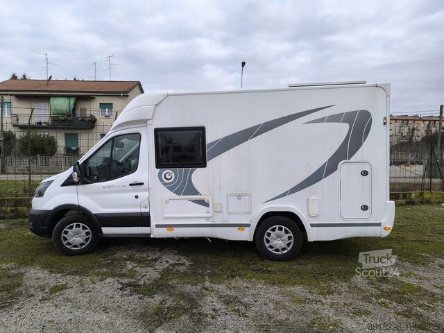 Lakókocsi Chausson S 514  First Line