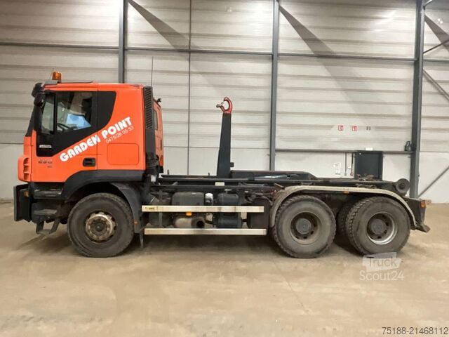 Système de bras à crochet Iveco Trakker 450 6X4