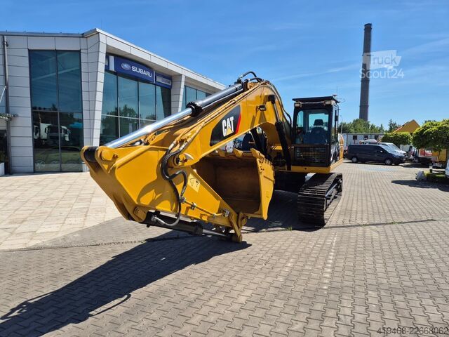 Bandgrävare Caterpillar 330D2 L - 3 BUCKETS - GPS