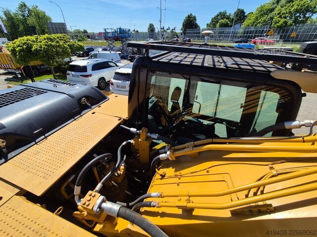 Raupenbagger Caterpillar 330D2 L - 3 BUCKETS - GPS