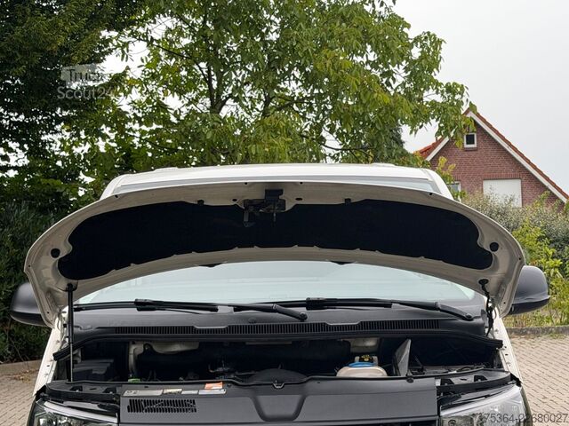 Minibussi VW T6 Kombi Lang 2.0 CNG/Erdgas 9 Sitze Klima Euro6