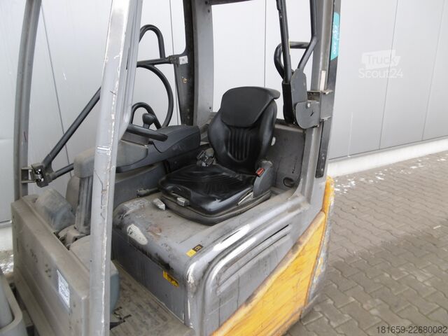 Stivuitor frontal JUNGHEINRICH EFG 216k GE120-310ZZ