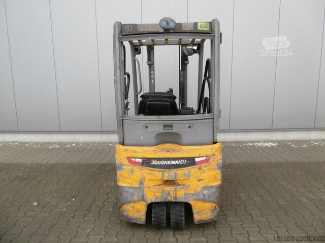 Stivuitor frontal JUNGHEINRICH EFG 216k GE120-310ZZ