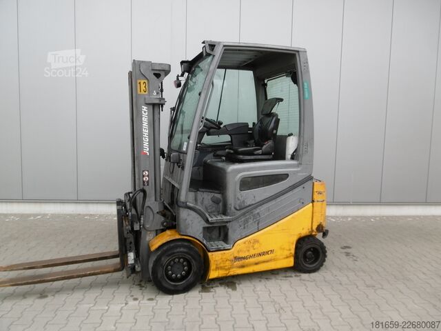 Stivuitor frontal JUNGHEINRICH EFG 430ks 115-500 DZ