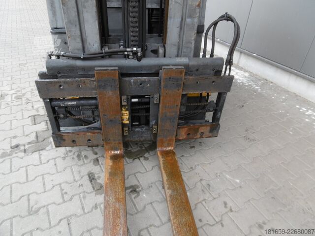 Stivuitor frontal JUNGHEINRICH EFG 430ks 115-500 DZ