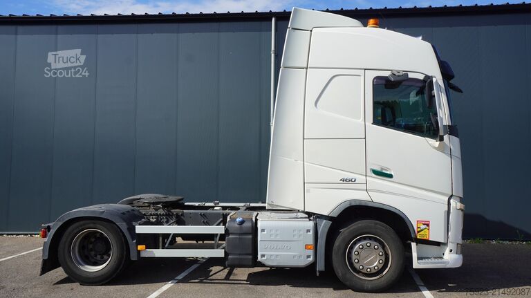 MTS standard Volvo FH 460 Globetrotter tractor unit