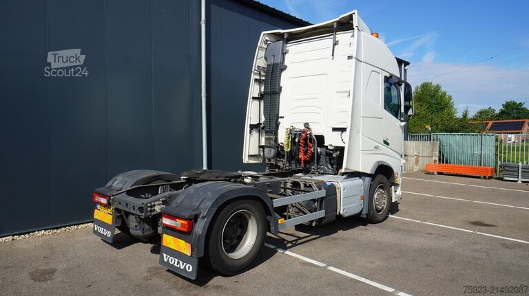 MTS standard Volvo FH 460 Globetrotter tractor unit