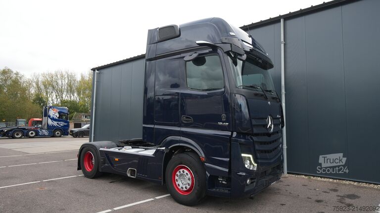 Standaard-SZM Mercedes-Benz Actros 1945 GigaSpace tractor unit