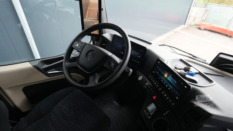 Standaard-SZM Mercedes-Benz Actros 1945 GigaSpace tractor unit