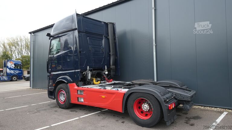 Standaard-SZM Mercedes-Benz Actros 1945 GigaSpace tractor unit
