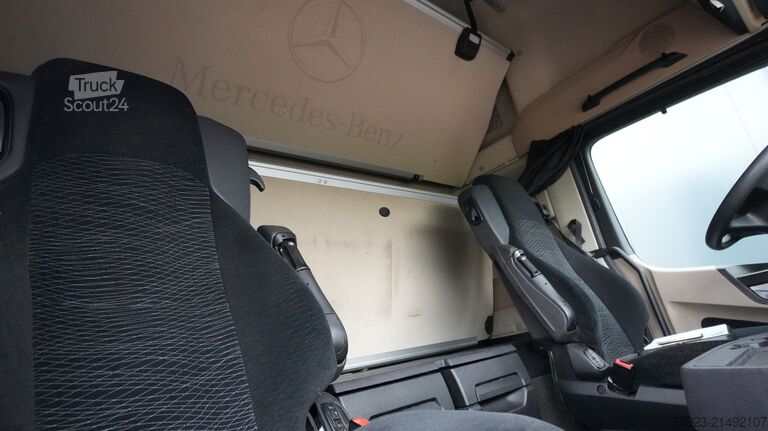Standaard-SZM Mercedes-Benz Actros 1945 GigaSpace tractor unit