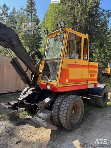 Mobiele graafmachine Åkerman H3M Wheeled Excavator – Tiltrotator and Bucket