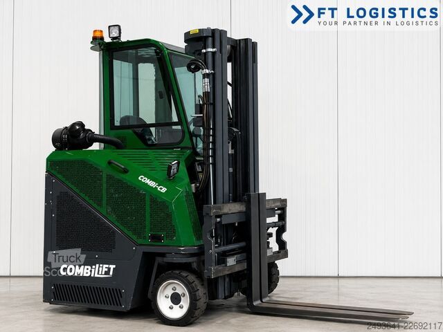 чотири-напрямний навантажувач Combilift CB2500 GAS TRIPLEX 4900 FREE-LIFT CABIN