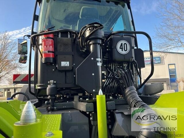 Traktor Claas XERION 4200 TRAC VC