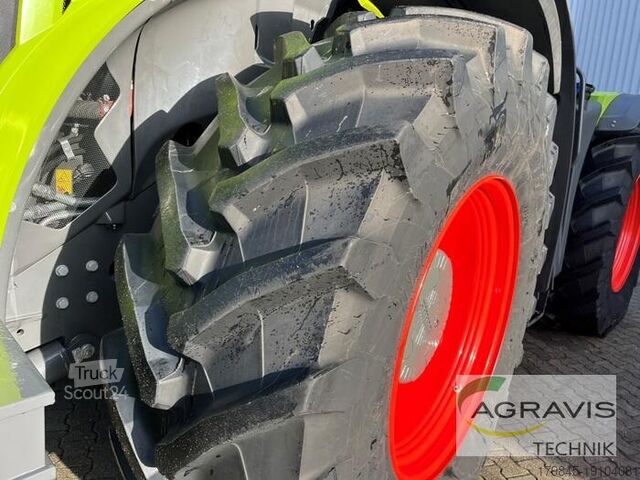 Traktor Claas XERION 4200 TRAC VC