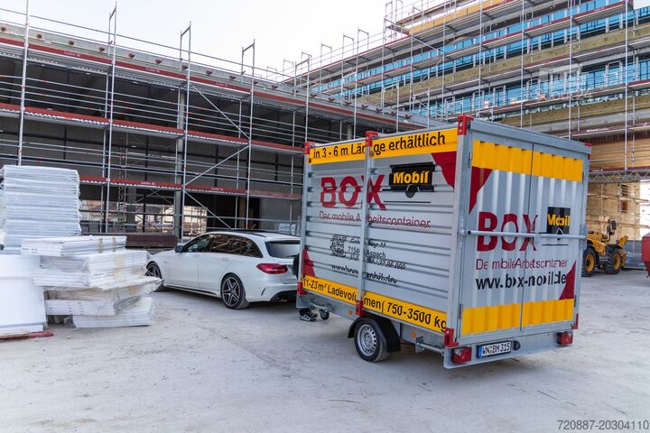 Dobozos pótkocsi / Konténeres pótkocsi Box-Mobil M3135