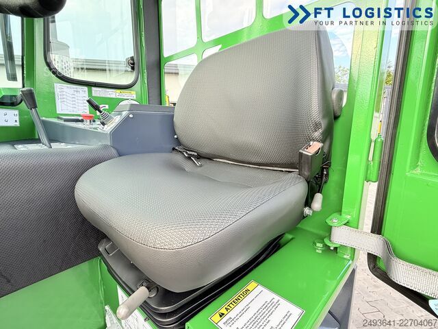 Fireveis truck Combilift C4500 DIESEL DUPLEX WIDE FORK POSITIONER