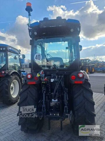 Трактор New Holland T 4.100 F CAB
