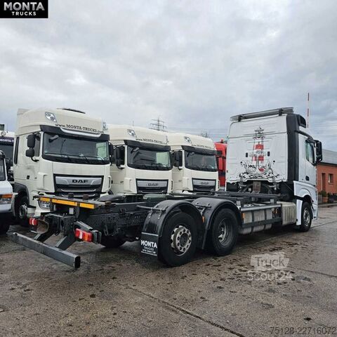 Vaihtolavakuorma-auto MERCEDES-BENZ Actros 2543, Retarder, Liftachse, AHK