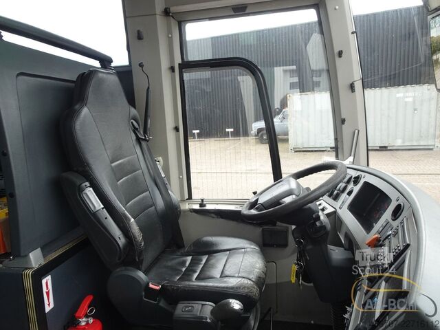 Autocarro de turismo VOLVO B12B 4x2 FWS-1, Euro 5, 53 Sitze