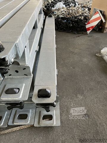 Low loader semitrailer Müller Mitteltal Ausgleichsbock für Satteltieflader incl. Conatinerverschlüssen