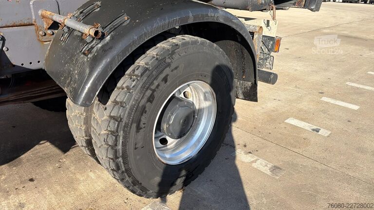 Трехсторонний опрокидыватель Mercedes-Benz Actros 1840 (LAMES / STEEL SUSPENSION / V6 / MP...