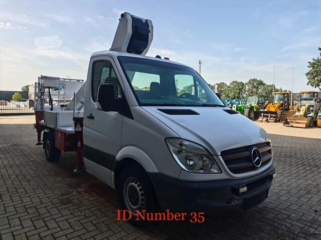 Piattaforma di sollevamento Mercedes-Benz Sprinter 311 CDI Ruthmann TB 220