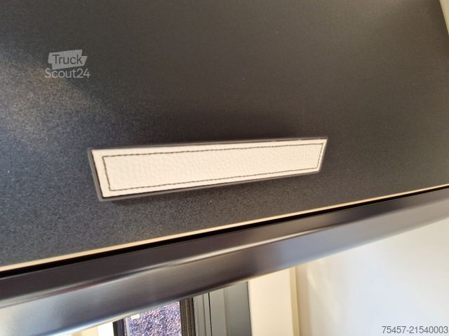 Obytné vozidlo CHAUSSON V697 SPORT LINE MJ26 /Arctic.-P.,/Autom./Connect