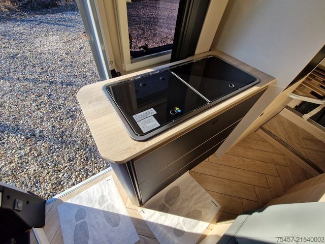 Obytné vozidlo CHAUSSON V697 SPORT LINE MJ26 /Arctic.-P.,/Autom./Connect