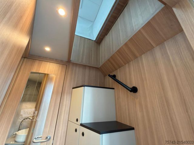 Liellopu pārvadāšanas kravas automašīna MERCEDES-BENZ Actros 2651 STX Pop-Out, Pop-Up. u. Wohntrailer