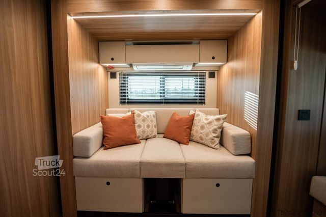 Liellopu pārvadāšanas kravas automašīna MERCEDES-BENZ Actros 2651 STX Pop-Out, Pop-Up. u. Wohntrailer