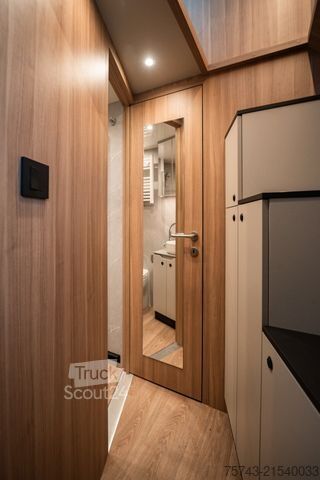 Liellopu pārvadāšanas kravas automašīna MERCEDES-BENZ Actros 2651 STX Pop-Out, Pop-Up. u. Wohntrailer