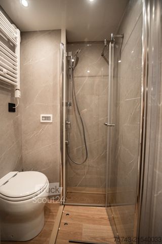 Liellopu pārvadāšanas kravas automašīna MERCEDES-BENZ Actros 2651 STX Pop-Out, Pop-Up. u. Wohntrailer