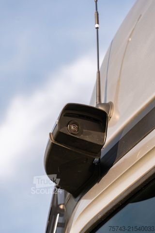 Liellopu pārvadāšanas kravas automašīna MERCEDES-BENZ Actros 2651 STX Pop-Out, Pop-Up. u. Wohntrailer