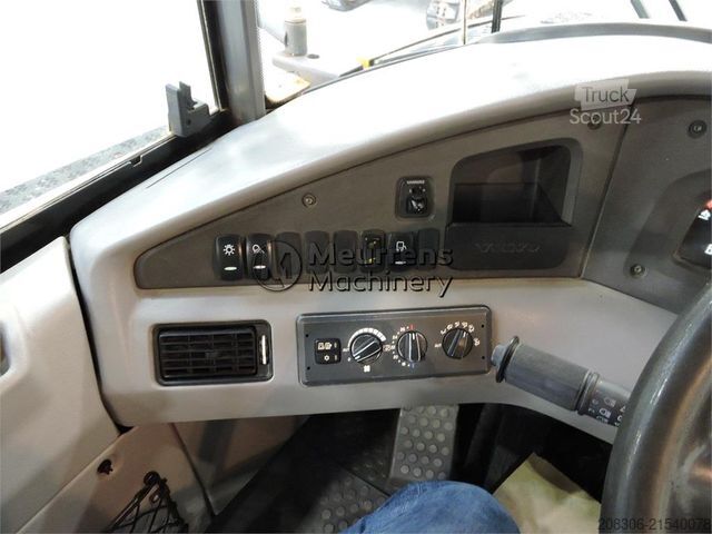 Sonstige VOLVO A30G