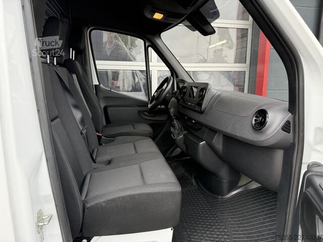 Kastenwagen hoch MERCEDES-BENZ Sprinter 215 CDI L2H2 Klima 7MBUX Heckschaden