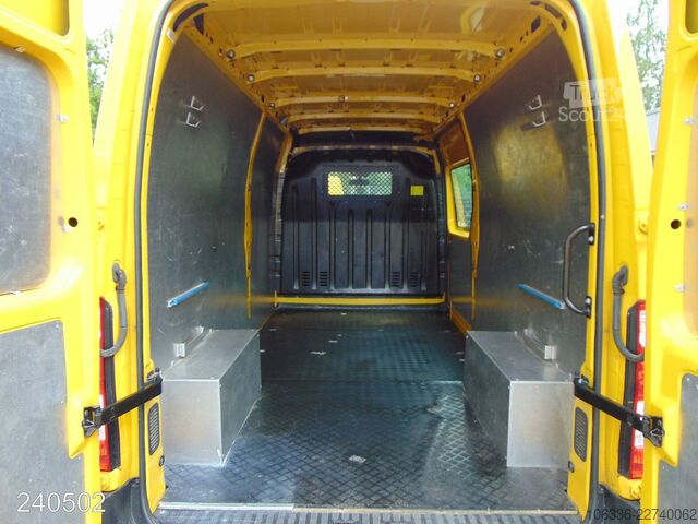 Dubă cu acoperiș înalt RENAULT Master 2.3 dCi 135 L3H2 -Kamera-