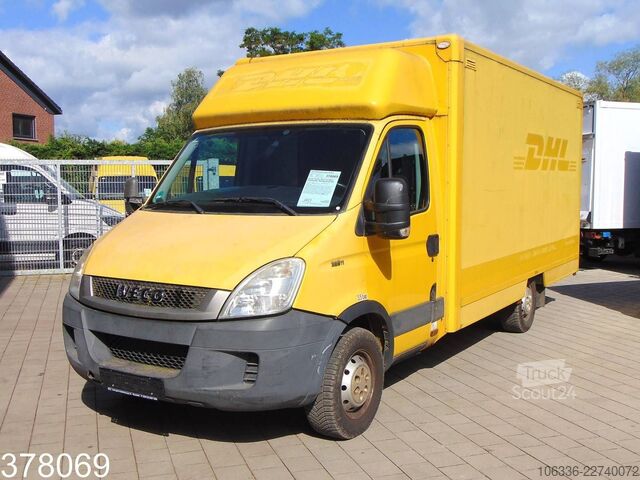Кутиевиден ван IVECO Daily 35 S 11 A / P Maxi Postkoffer REGALSYSTEM