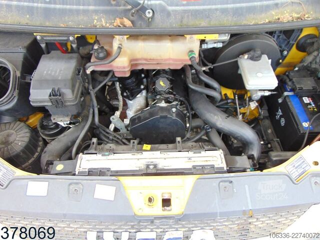 Кутиевиден ван IVECO Daily 35 S 11 A / P Maxi Postkoffer REGALSYSTEM