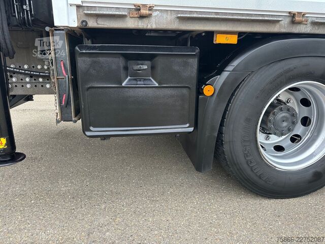 Бортовой грузовик MERCEDES-BENZ 2653 L 6x4 Actros 5 HiabXHipro232ES6 bis 16.90m